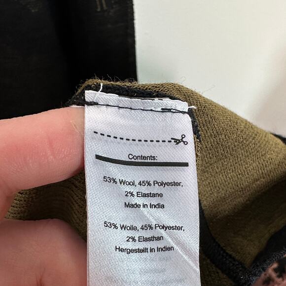 Smartwool Men's Black Zip Up Sweater - Picture 9 of 10